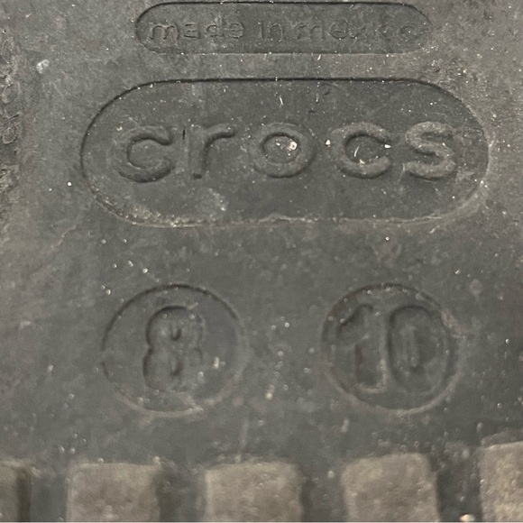 Crocs Black Men’s size 8 or Women’s size 10 - Picture 8 of 8